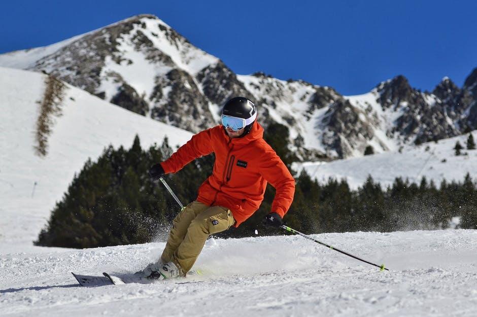 Skiing in Grand Lake